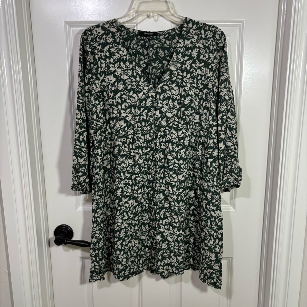 Madewell V-Neck Button-Front Mini Dress Women’s S Green and Cream Leaf Pattern